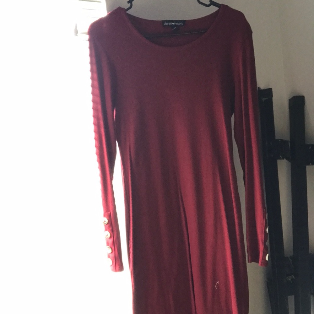 Maxi red dress